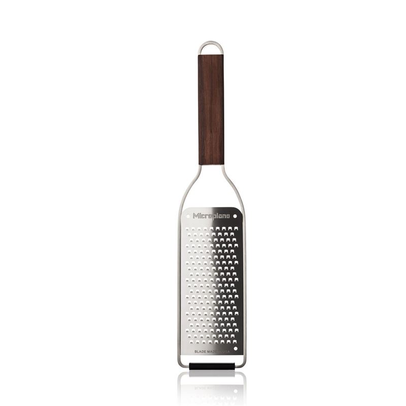 522-microplane-8211-master-series-coarse-grater--1.jpg Microplane – Master Series Coarse Grater